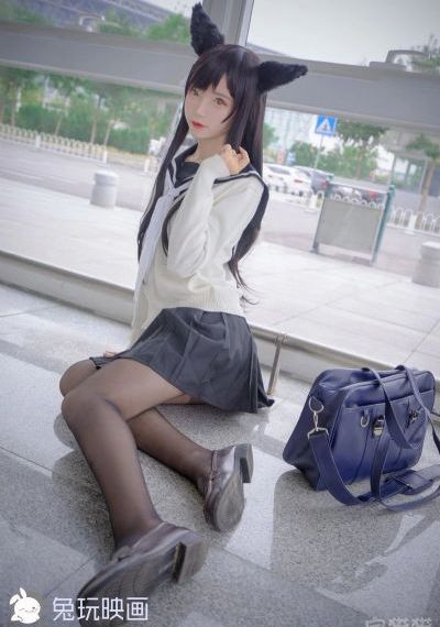 向日葵在夜晚绽放_720全集在线观看