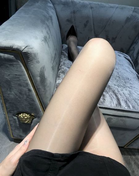 不卡在线观看av_剧情片高清在线观看