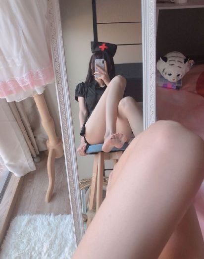 少妇奉献肉体给老头玩_高清在线观看